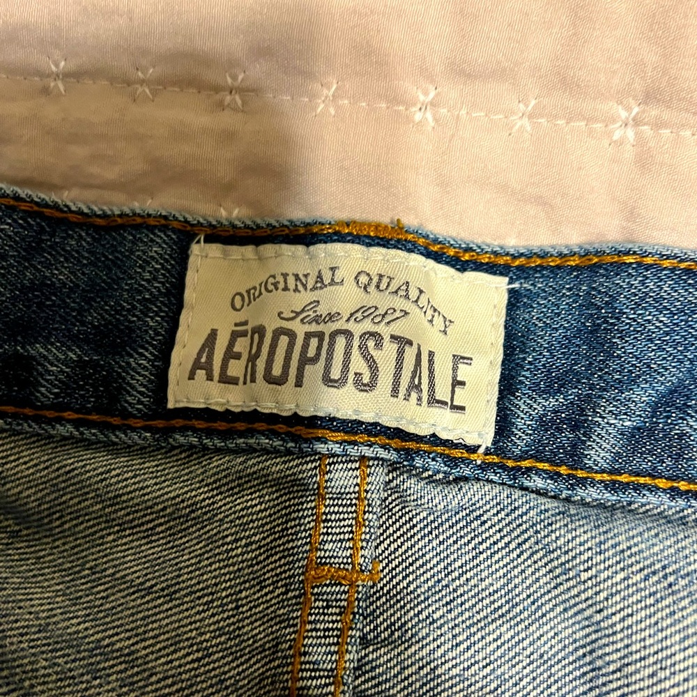 Aeropostale jeans. Some wear in cuffs. Size 30